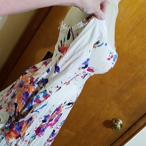 K. FASHION NOVA Maxi - Picture 2 of 7